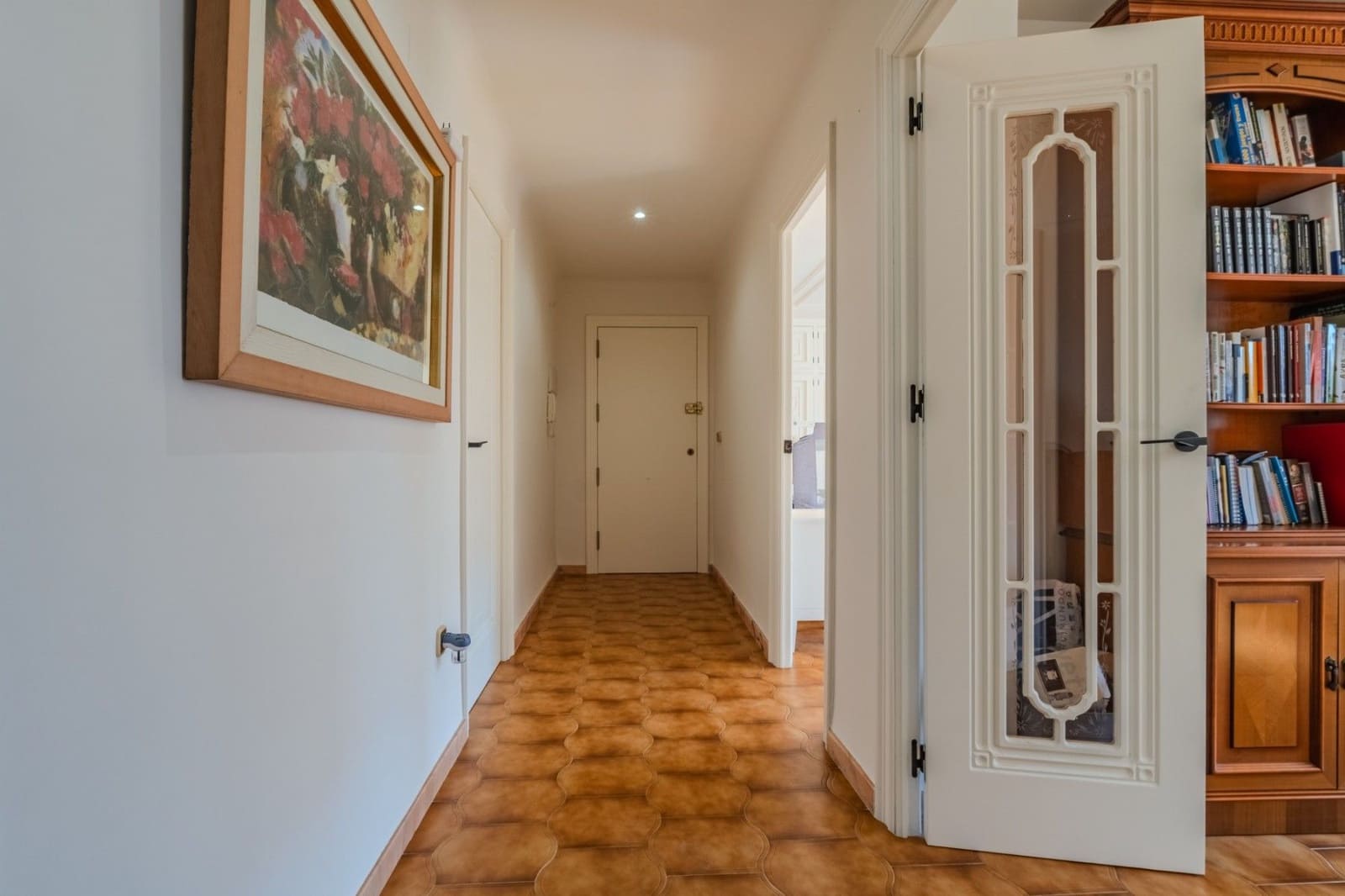 5 bedroom Apartment for sale in Guardamar del Segura - € 349,000 (Ref: 10051850)