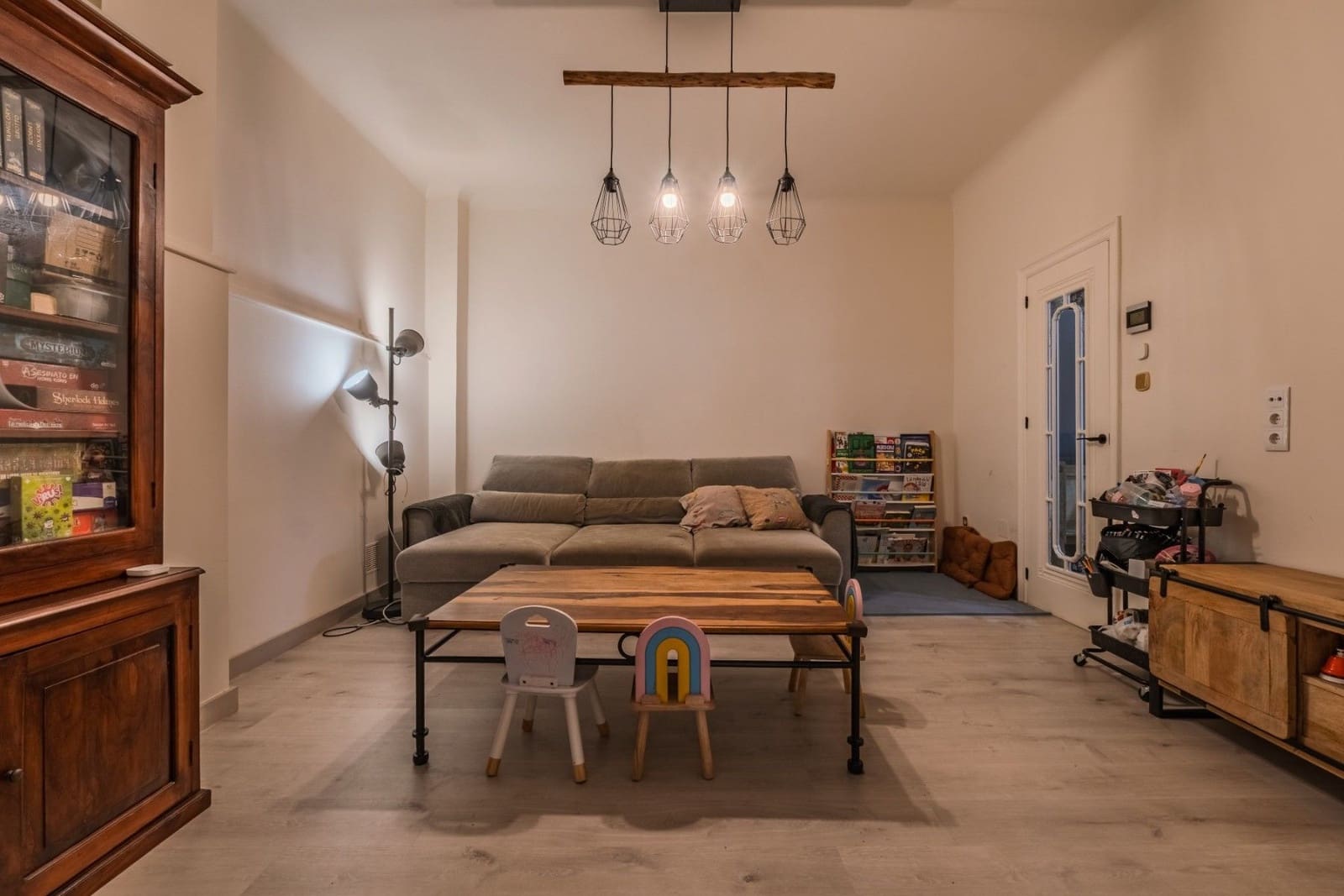 5 bedroom Apartment for sale in Guardamar del Segura - € 349,000 (Ref: 10051850)