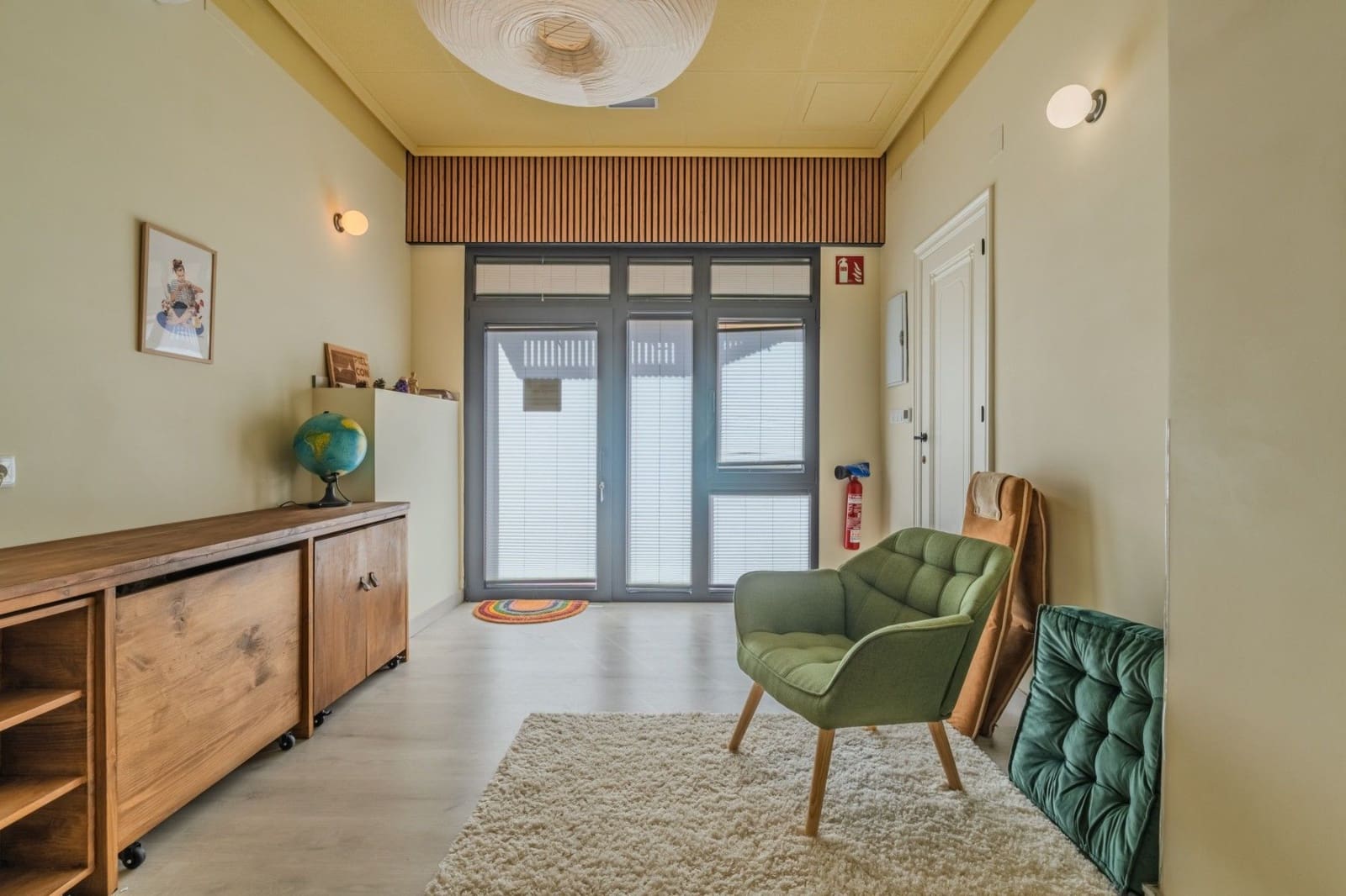 5 bedroom Apartment for sale in Guardamar del Segura - € 349,000 (Ref: 10051850)