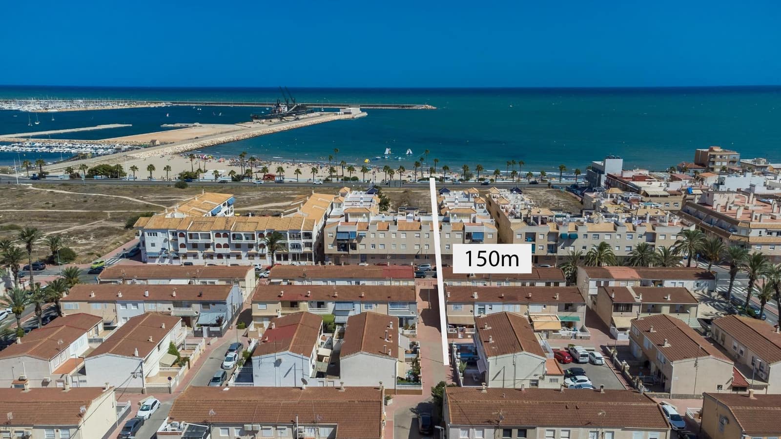 4 makuuhuone Rivitalo myytävänä paikassa Torrevieja - 215 500 € (Ref: 10089729)