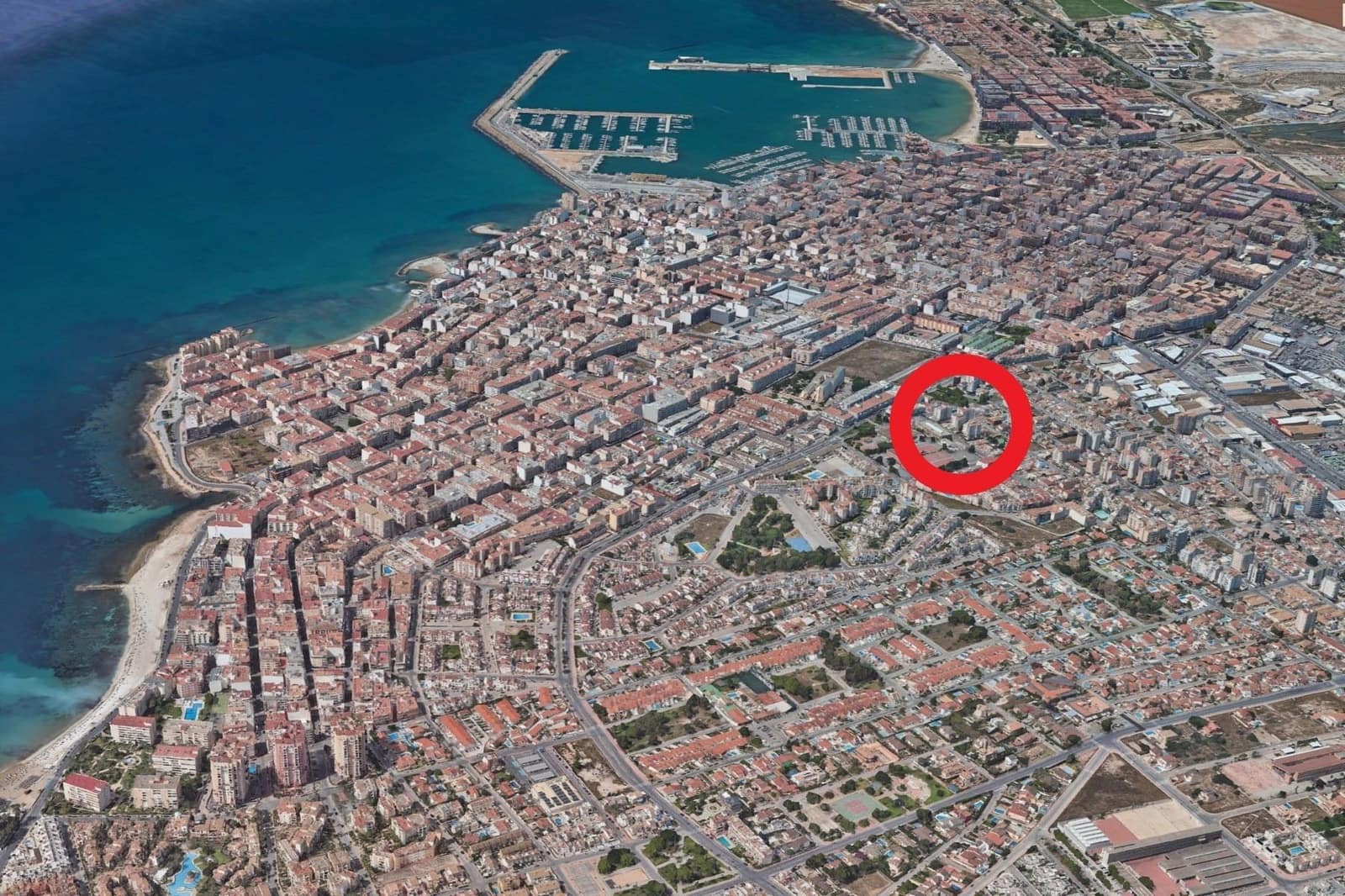 2 soverom Leilighet til salgs i Torrevieja med svømmebasseng garasje - € 149 900 (Ref: 10094690)