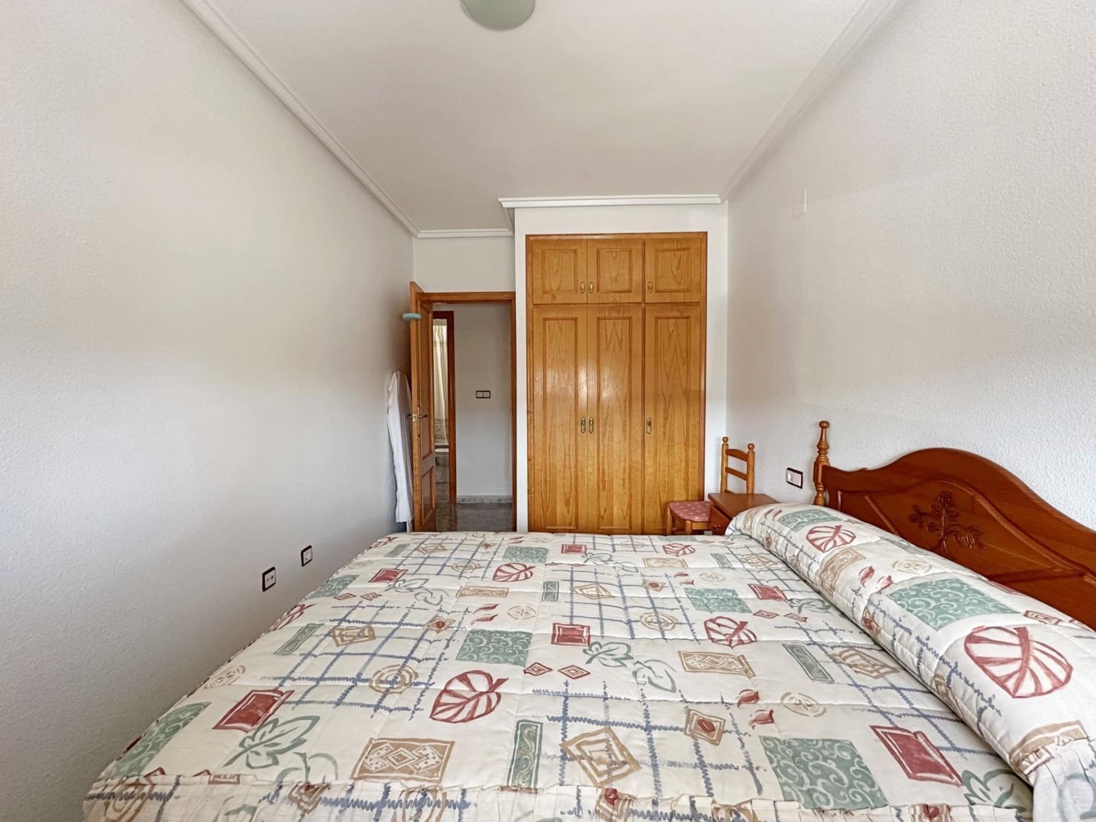 2 soverom Leilighet til salgs i Torrevieja med svømmebasseng garasje - € 149 900 (Ref: 10094690)