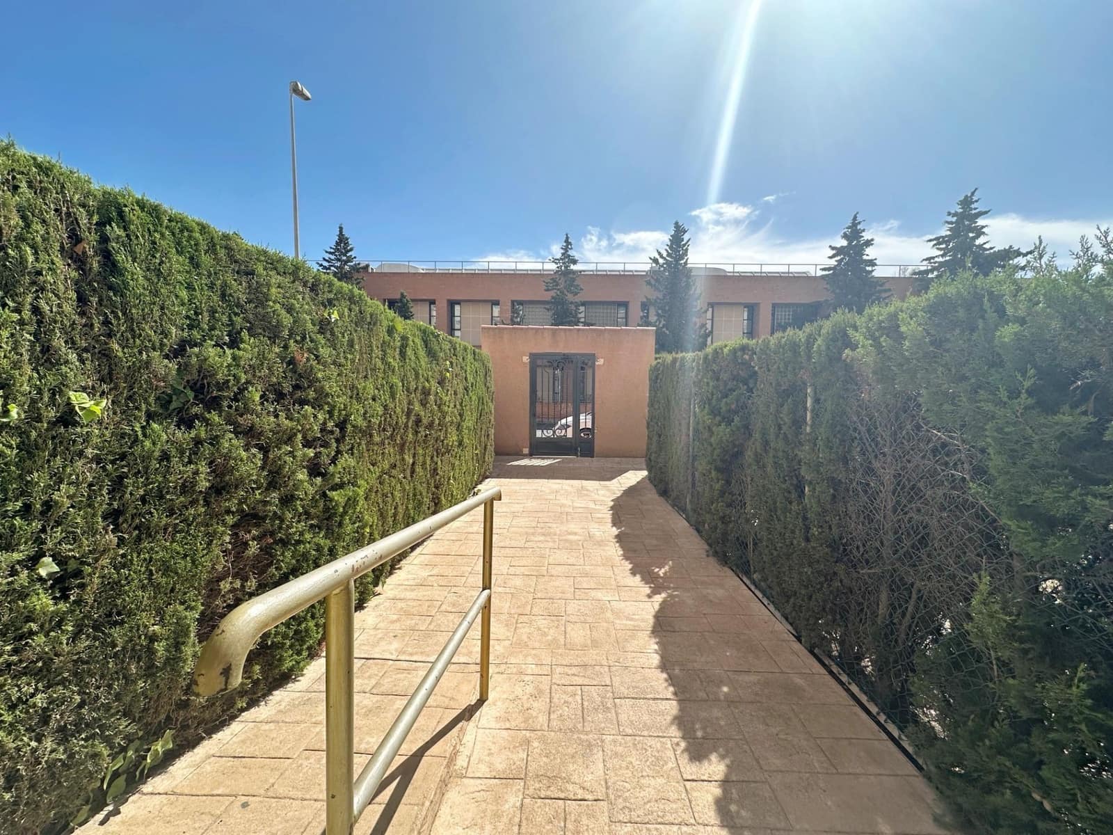 2 soverom Leilighet til salgs i Torrevieja med svømmebasseng garasje - € 149 900 (Ref: 10094690)