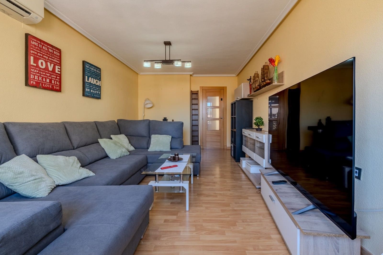 3 soveværelse Lejlighed til salg i Guardamar del Segura med garage - € 225.000 (Ref: 10109695)