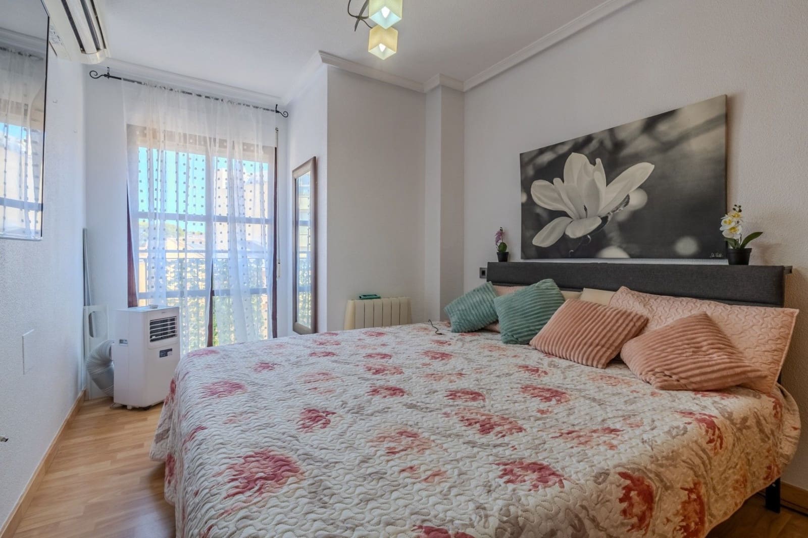 3 soveværelse Lejlighed til salg i Guardamar del Segura med garage - € 225.000 (Ref: 10109695)