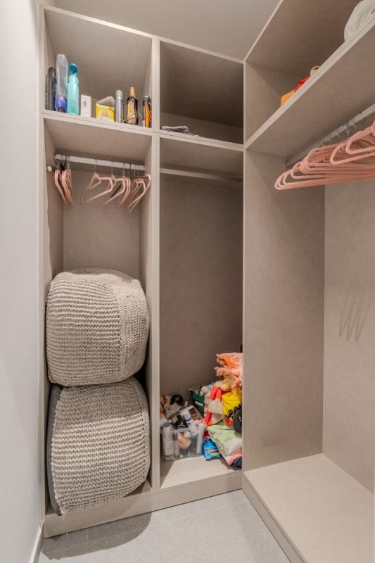 4 sypialnia Willa na sprzedaż w Guardamar del Segura z basenem garażem - 600 000 € (Ref: 10111026)