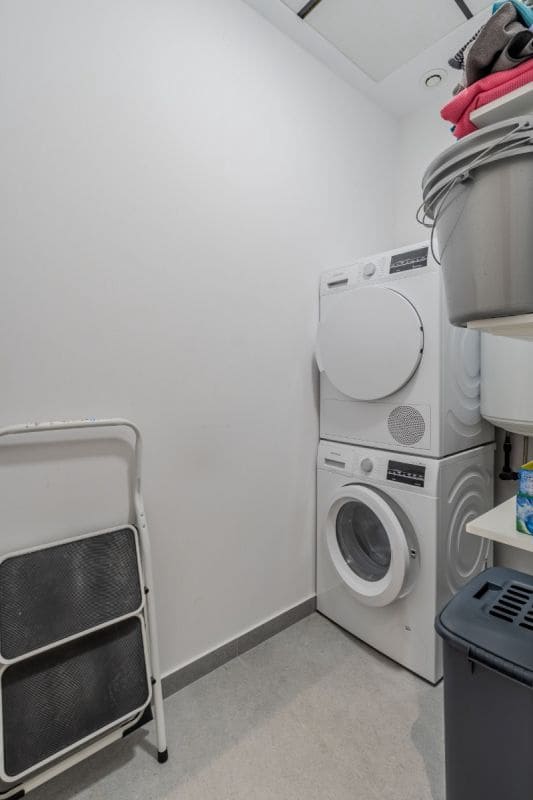 4 sypialnia Willa na sprzedaż w Guardamar del Segura z basenem garażem - 600 000 € (Ref: 10111026)