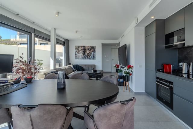 4 sypialnia Willa na sprzedaż w Los Secanos, Guardamar del Segura z basenem garażem - 600 000 € (Ref: 10111026)