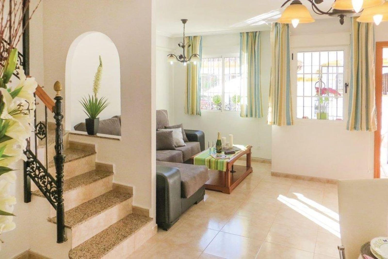 3 sypialnia Dom szeregowy na sprzedaż w El Limonar z basenem - 192 000 € (Ref: 10120221)