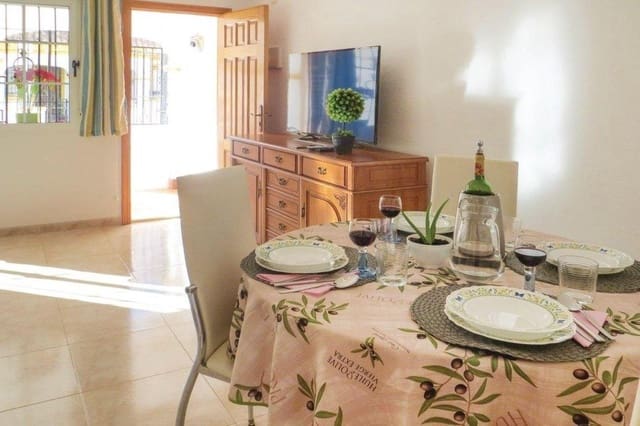 3 makuuhuone Rivitalo myytävänä paikassa El Limonar, Torrevieja mukana uima-altaan - 192 000 € (Ref: 10120221)