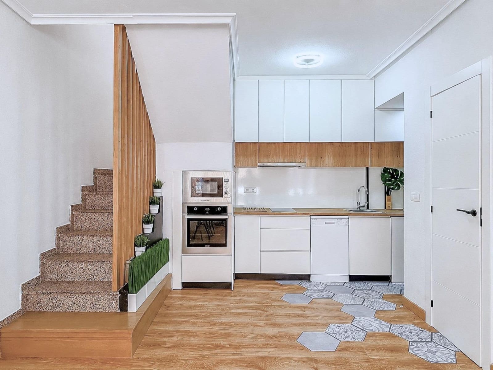 Adosado de 3 habitaciones en La Zenia en venta con piscina - 275.900 € (Ref: 10133409)