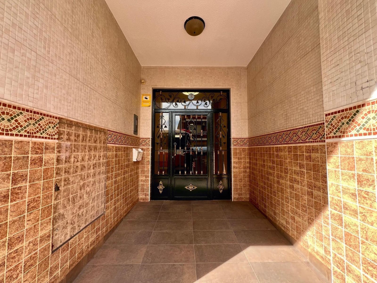4 quarto Apartamento para venda em Torrevieja - 215 000 € (Ref: 10151482)
