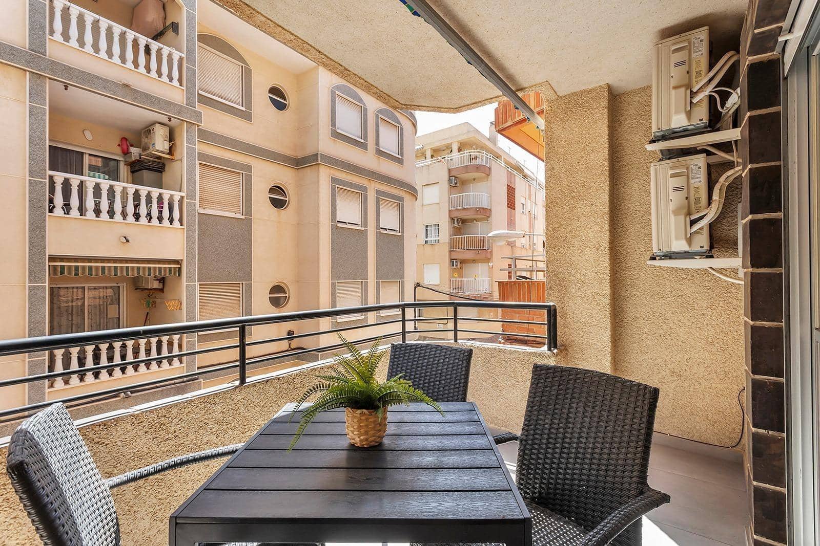 3 sypialnia Apartament na sprzedaż w Torrevieja - 200 000 € (Ref: 10153655)