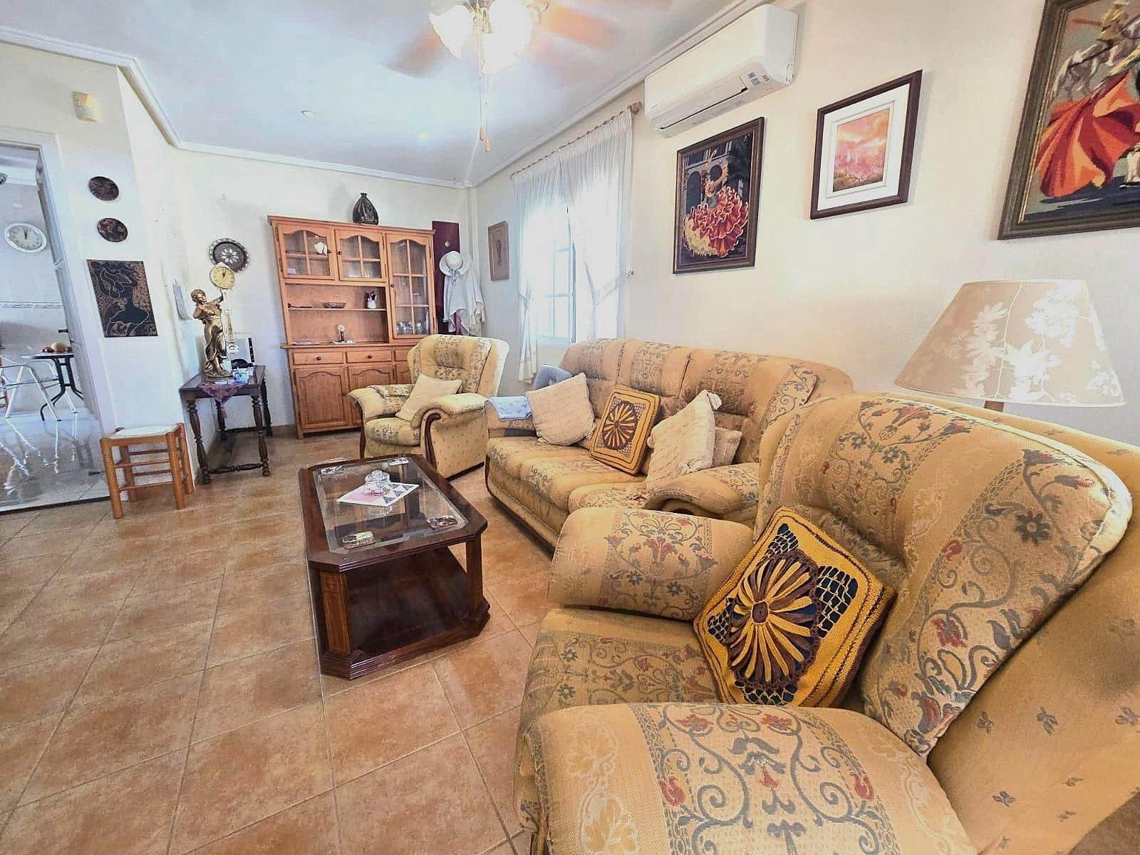 3 camera da letto Villa in vendita in Torrevieja con piscina garage - 370.000 € (Rif: 10155299)