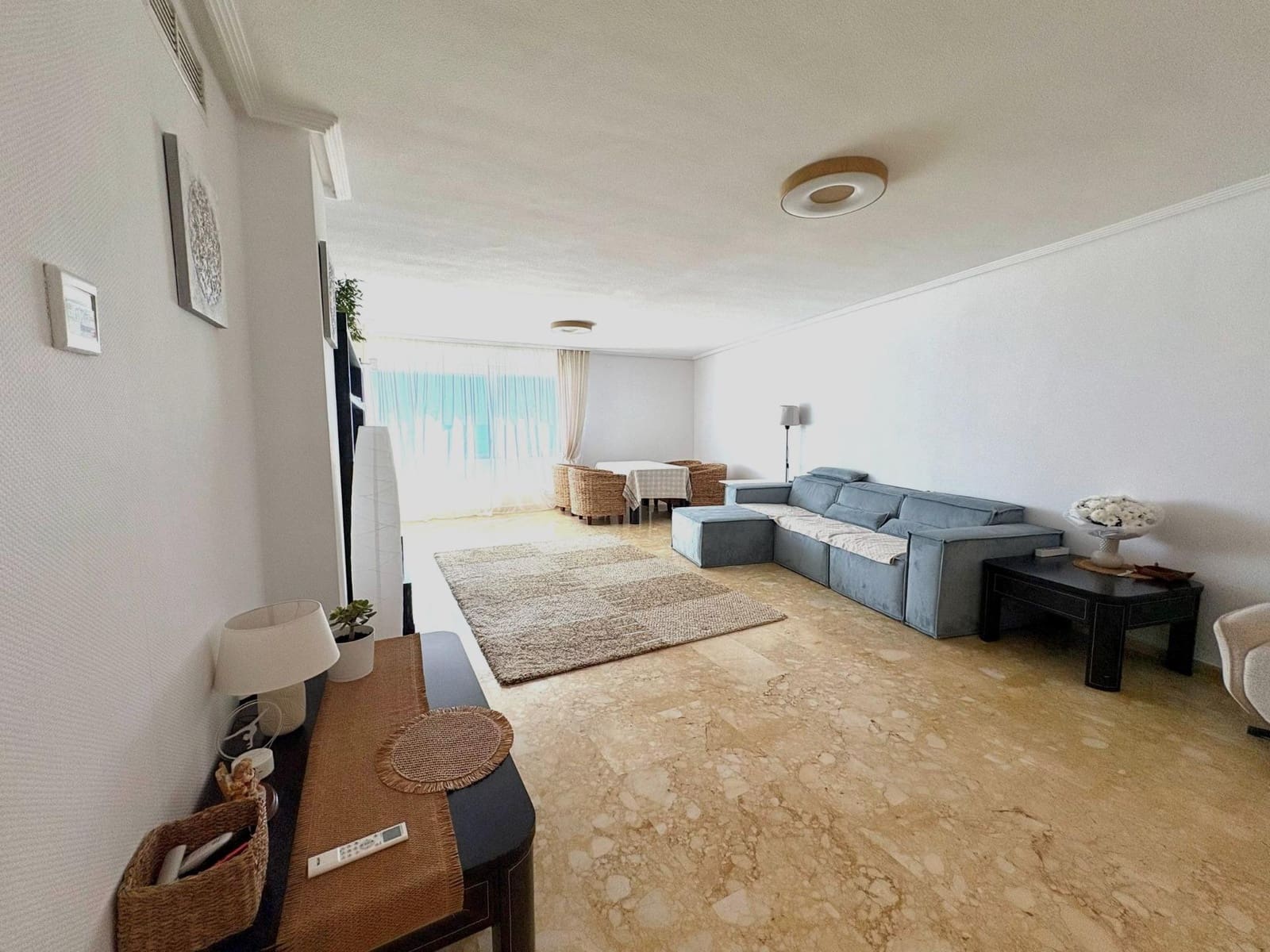 3 soveværelse Lejlighed til salg i Torrevieja med swimmingpool garage - € 399.999 (Ref: 10157925)