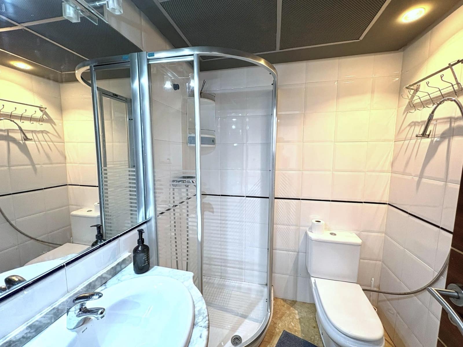 3 soveværelse Lejlighed til salg i Torrevieja med swimmingpool garage - € 399.999 (Ref: 10157925)