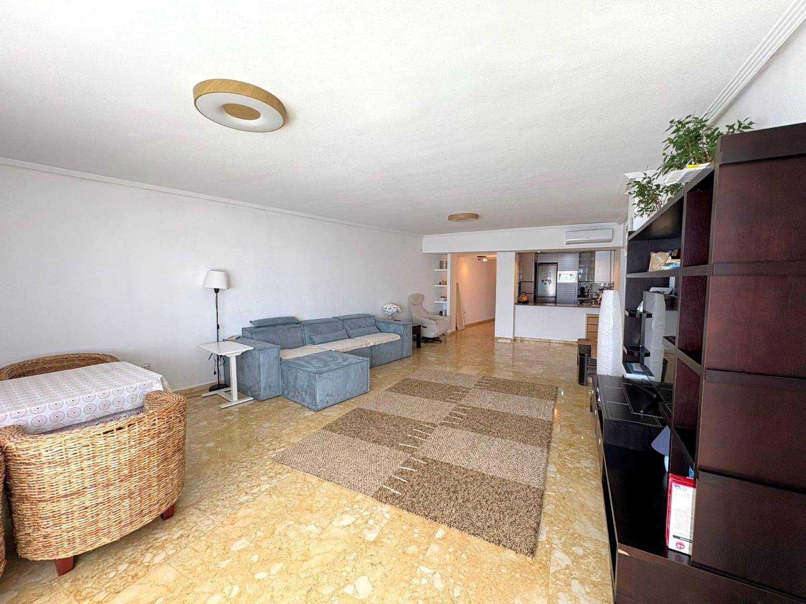 3 soveværelse Lejlighed til salg i Torrevieja med swimmingpool garage - € 399.999 (Ref: 10157925)