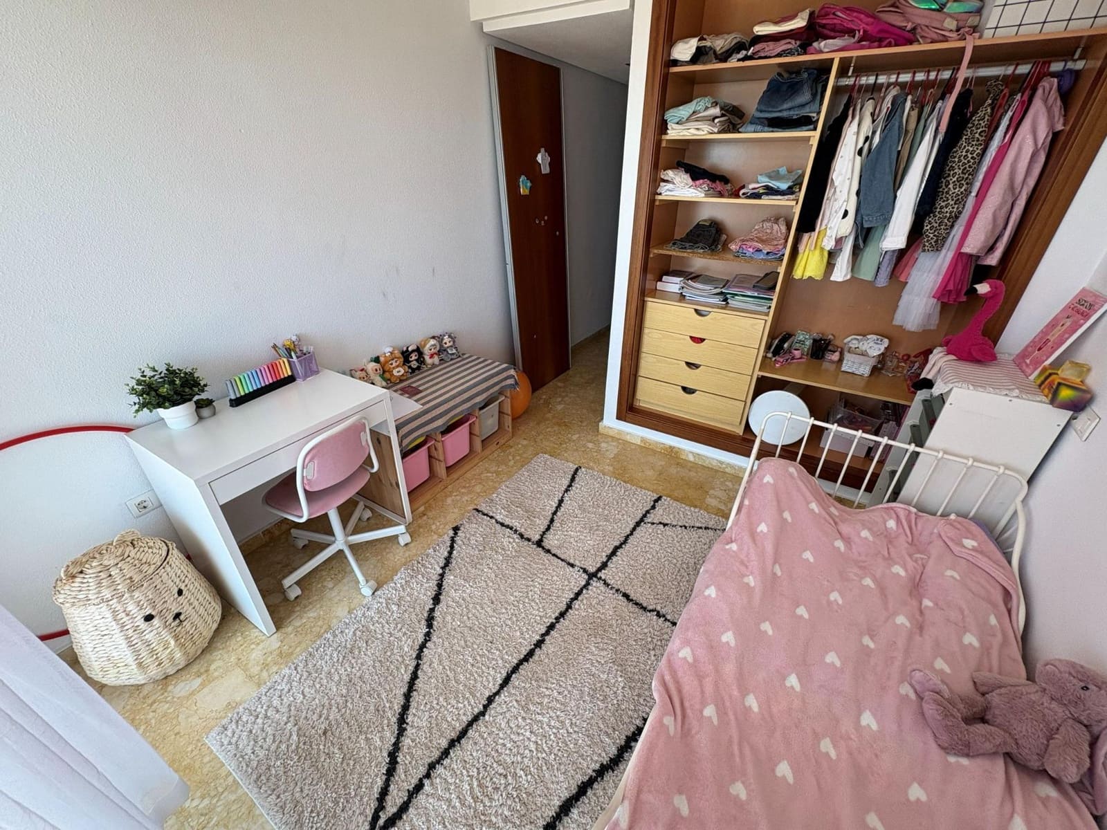 3 soveværelse Lejlighed til salg i Torrevieja med swimmingpool garage - € 399.999 (Ref: 10157925)