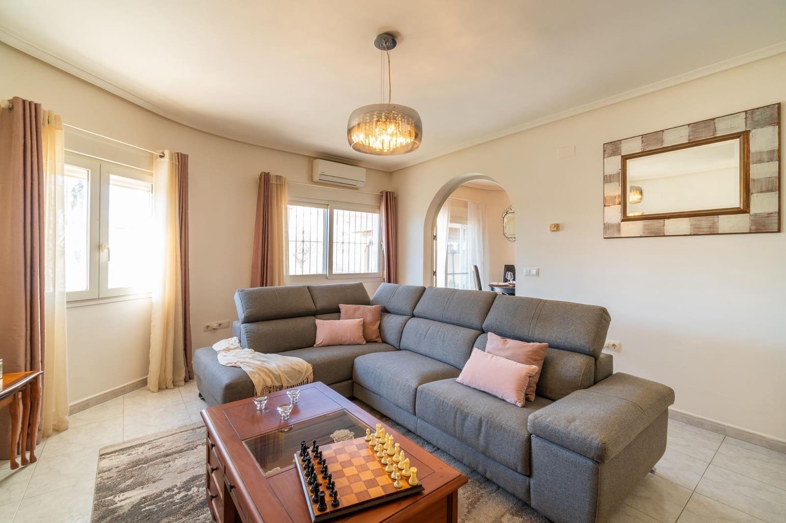 3 chambre Villa/Maison à vendre à Playa Flamenca avec piscine garage - 520 000 € (Ref: 10162279)