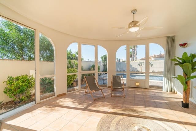 3 chambre Villa/Maison à vendre à Playa Flamenca, Orihuela avec piscine garage - 520 000 € (Ref: 10162279)