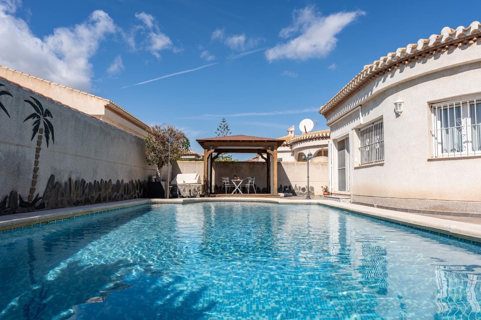 3 chambre Villa/Maison à vendre à Playa Flamenca avec piscine garage - 520 000 € (Ref: 10162279)