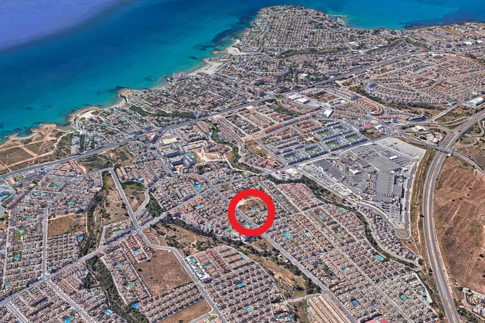 3 chambre Villa/Maison à vendre à Playa Flamenca avec piscine garage - 520 000 € (Ref: 10162279)