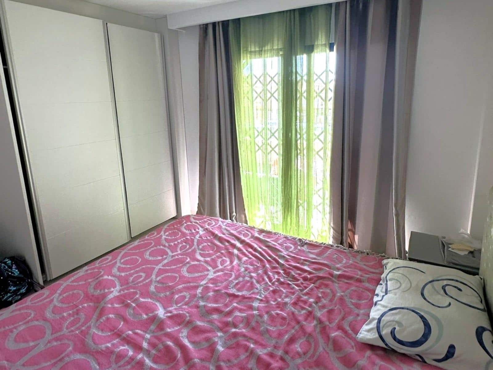 2 bedroom Apartment for sale in La Zenia with pool - € 299,000 (Ref: 10162280)