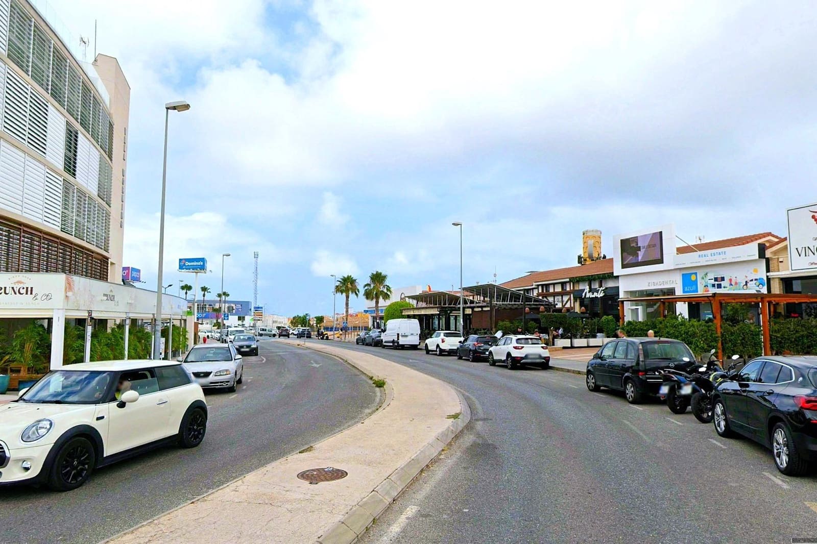2 bedroom Apartment for sale in La Zenia with pool - € 299,000 (Ref: 10162280)