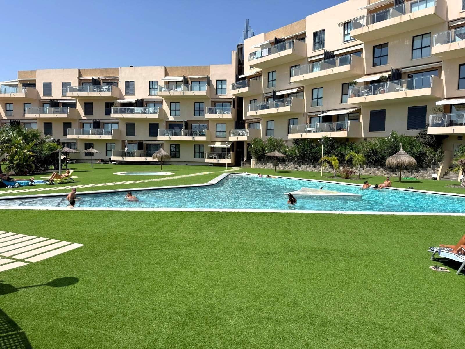 2 bedroom Apartment for sale in La Zenia with pool - € 299,000 (Ref: 10162280)