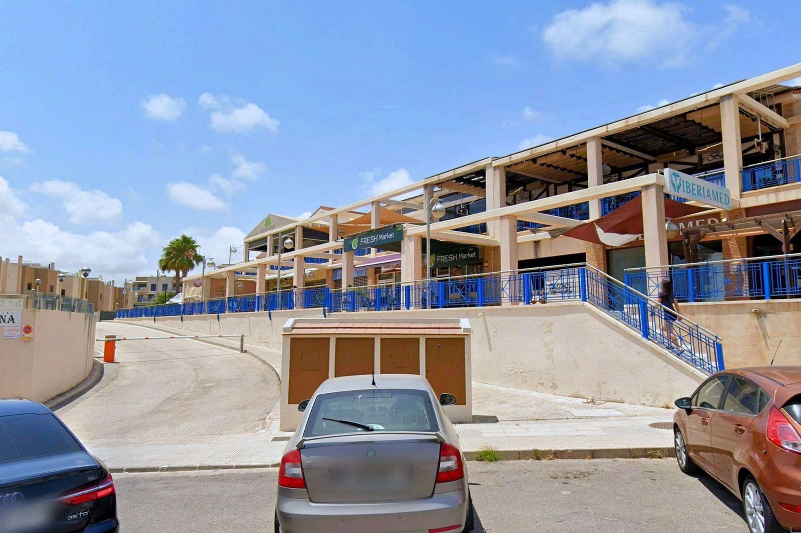 2 bedroom Apartment for sale in La Zenia with pool - € 299,000 (Ref: 10162280)