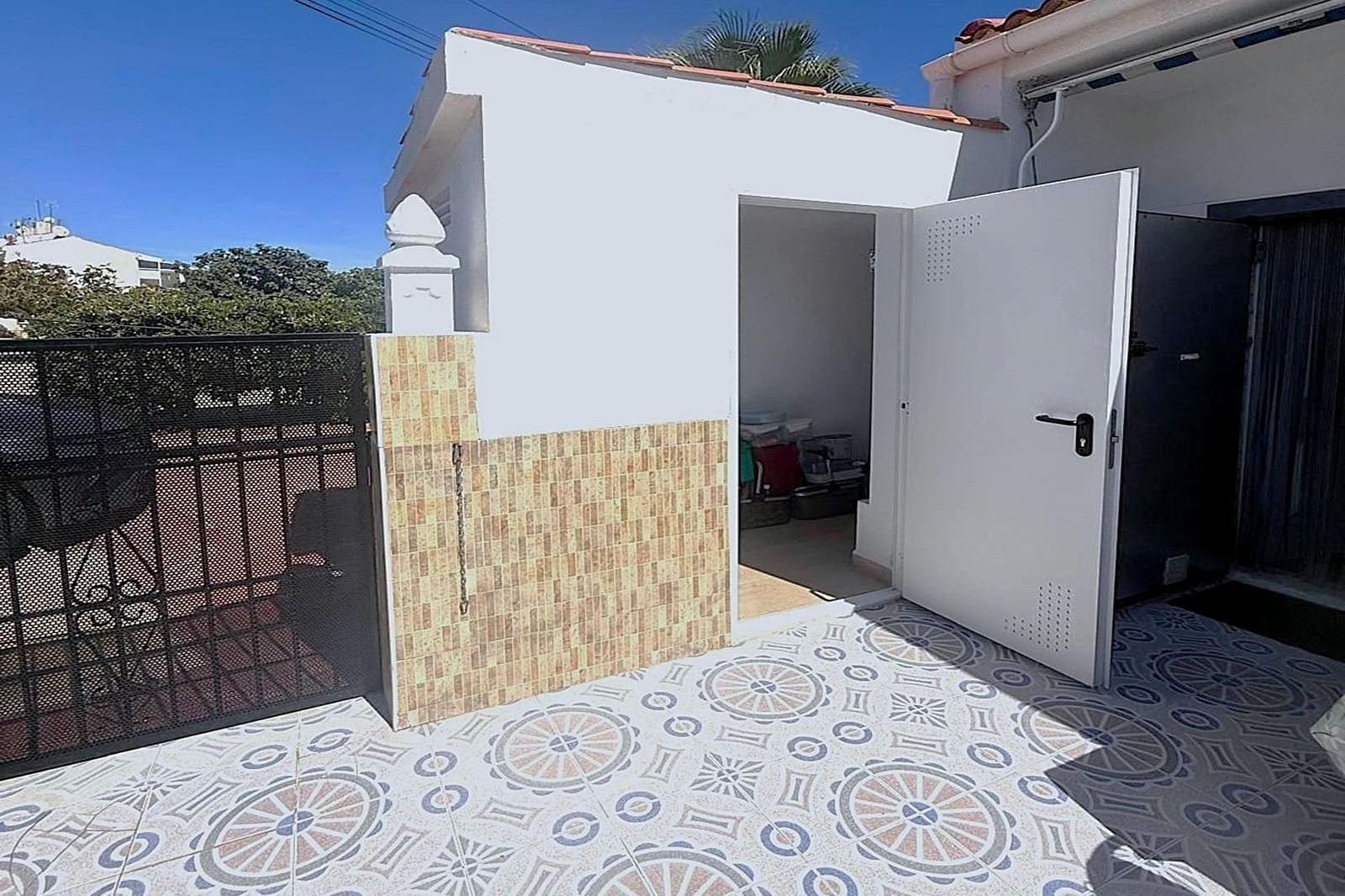 Adosado de 2 habitaciones en Torrevieja en venta - 149.000 € (Ref: 10165055)