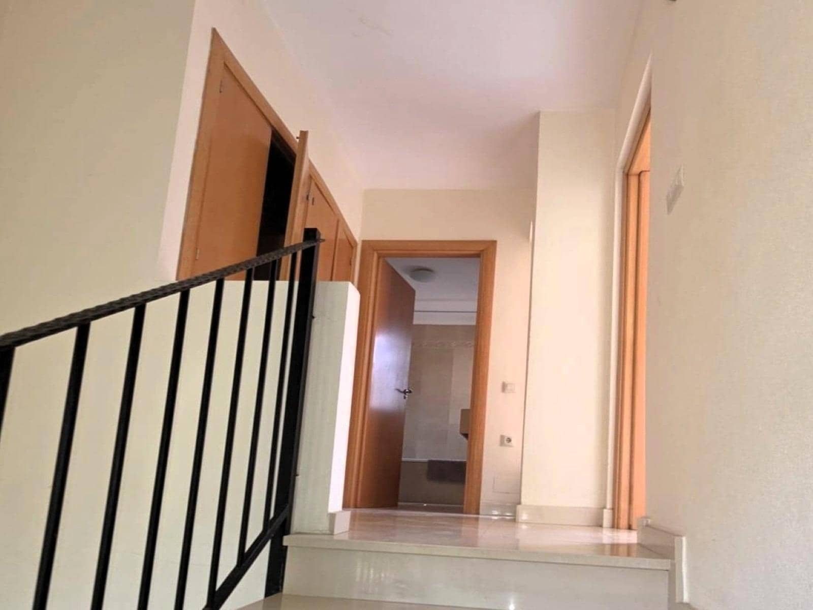 4 soveværelse Rækkehus til salg i Villamartin med swimmingpool - € 289.000 (Ref: 10175233)