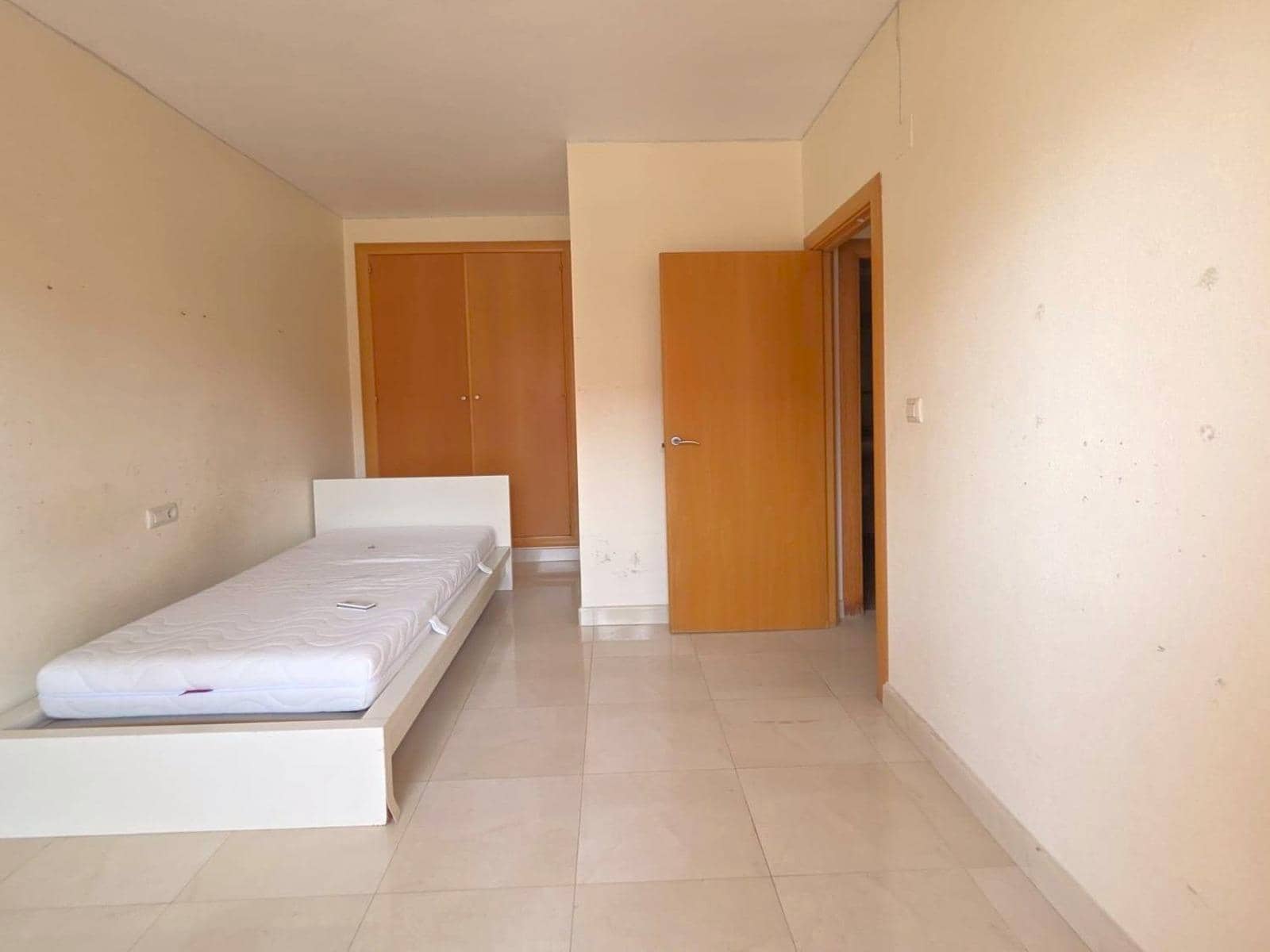 4 soveværelse Rækkehus til salg i Villamartin med swimmingpool - € 289.000 (Ref: 10175233)