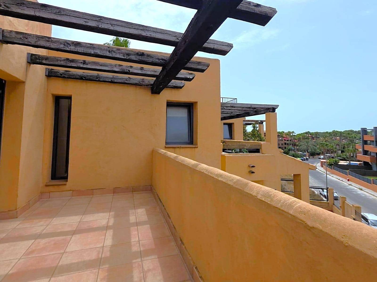 4 soveværelse Rækkehus til salg i Villamartin med swimmingpool - € 289.000 (Ref: 10175233)