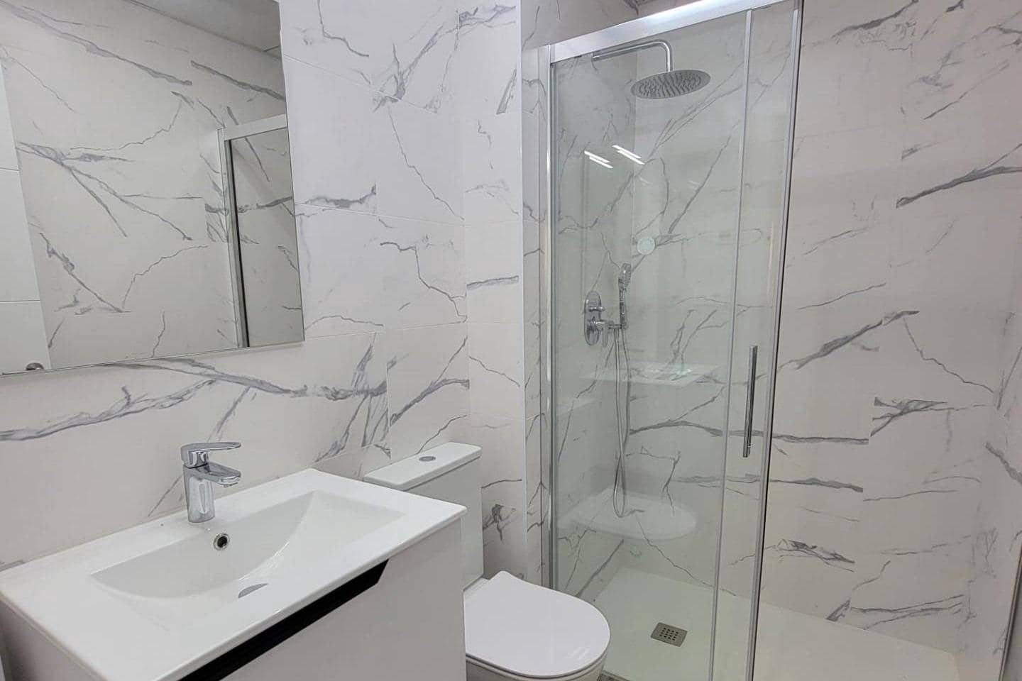 3 soverom Leilighet til salgs i Torrevieja med svømmebasseng garasje - € 399 000 (Ref: 10180628)