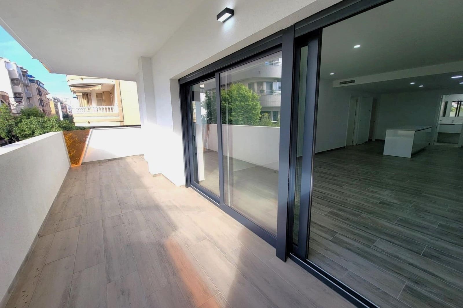 3 soverom Leilighet til salgs i Torrevieja med svømmebasseng garasje - € 399 000 (Ref: 10180628)