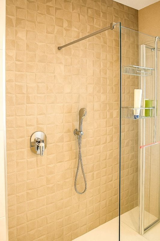 4 quarto Moradia para venda em Torrevieja com piscina garagem - 780 000 € (Ref: 9871947)