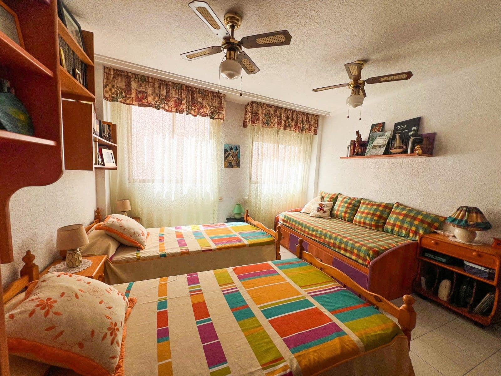 2 quarto Penthouse para venda em Guardamar del Segura com garagem - 239 000 € (Ref: 9871952)