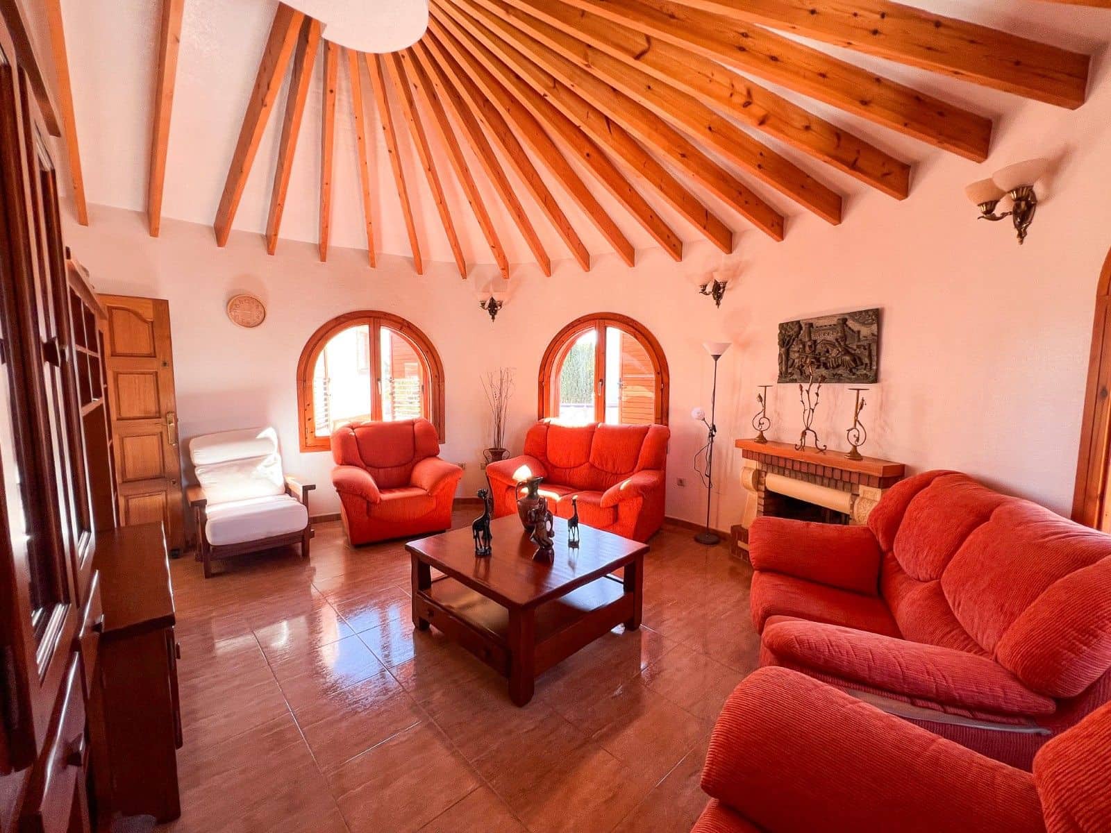 6 sovrum Semi-fristående Villa till salu i Torrevieja med pool - 480 000 € (Ref: 9871953)