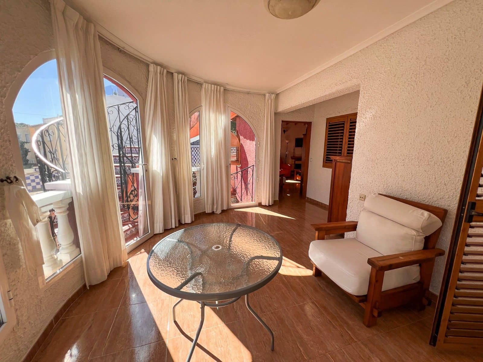 6 sovrum Semi-fristående Villa till salu i Torrevieja med pool - 480 000 € (Ref: 9871953)