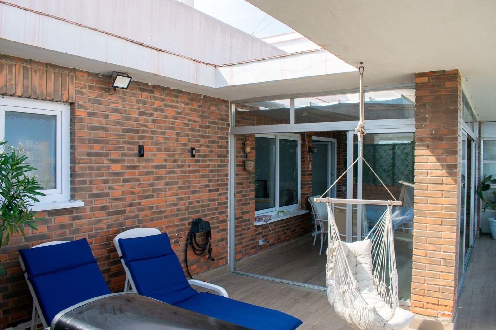 Ático de 2 habitaciones en Alicante / Alacant ciudad en venta - 625.000 € (Ref: 9871960)