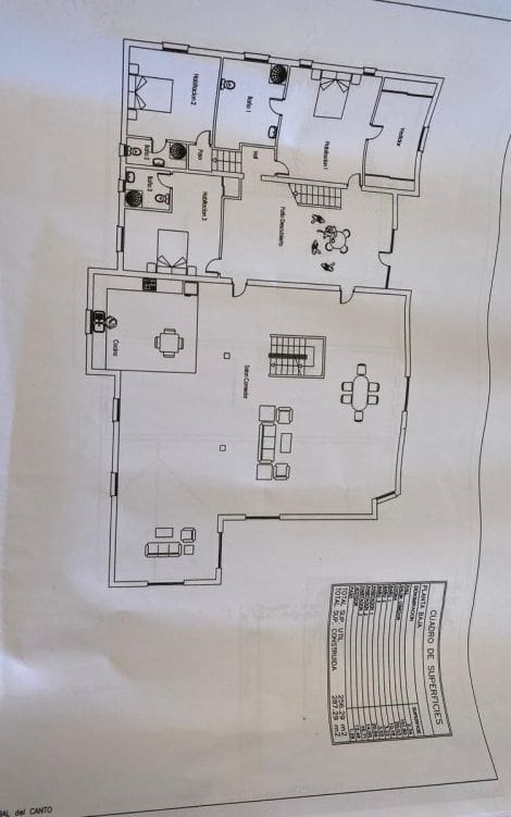 7 bedroom Villa for sale in Guardamar del Segura - € 490,000 (Ref: 9871962)
