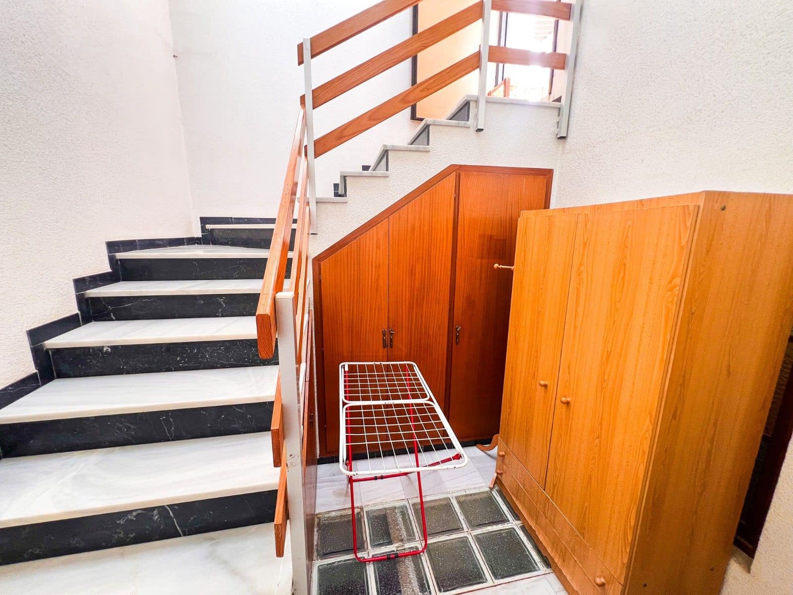 5 slaapkamer Huis te koop in Guardamar del Segura met garage - € 380.000 (Ref: 9871963)