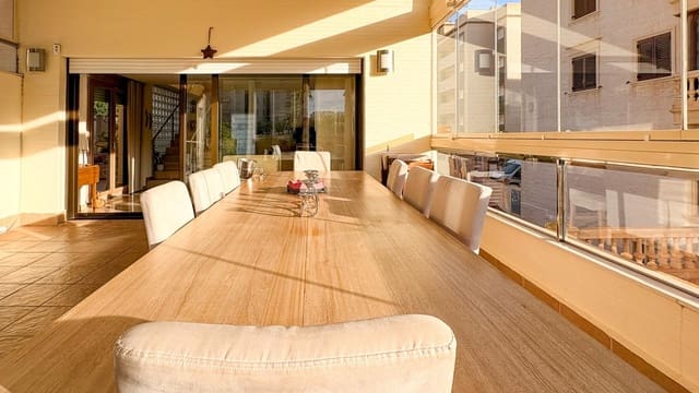 4 camera da letto Villa in vendita in El Moncayo, Guardamar del Segura con piscina garage - 890.000 € (Rif: 9871966)