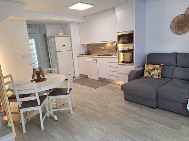 3 makuuhuone Rivitalo myytävänä paikassa Los Narejos - Punta Calera, Los Alcázares mukana 
autotalli - 300 000 € (Ref: 9871970)