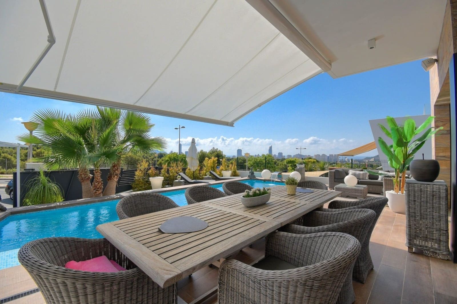 2 sovrum Villa till salu i Finestrat med pool garage - 654 000 € (Ref: 9871972)