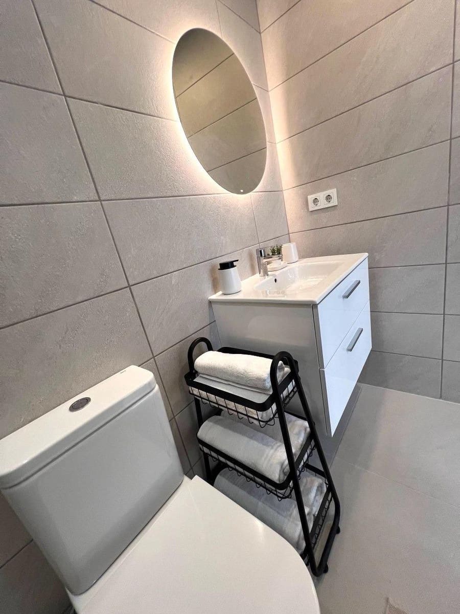 2 slaapkamer Appartement te koop in Torrevieja met zwembad - € 349.990 (Ref: 9871974)
