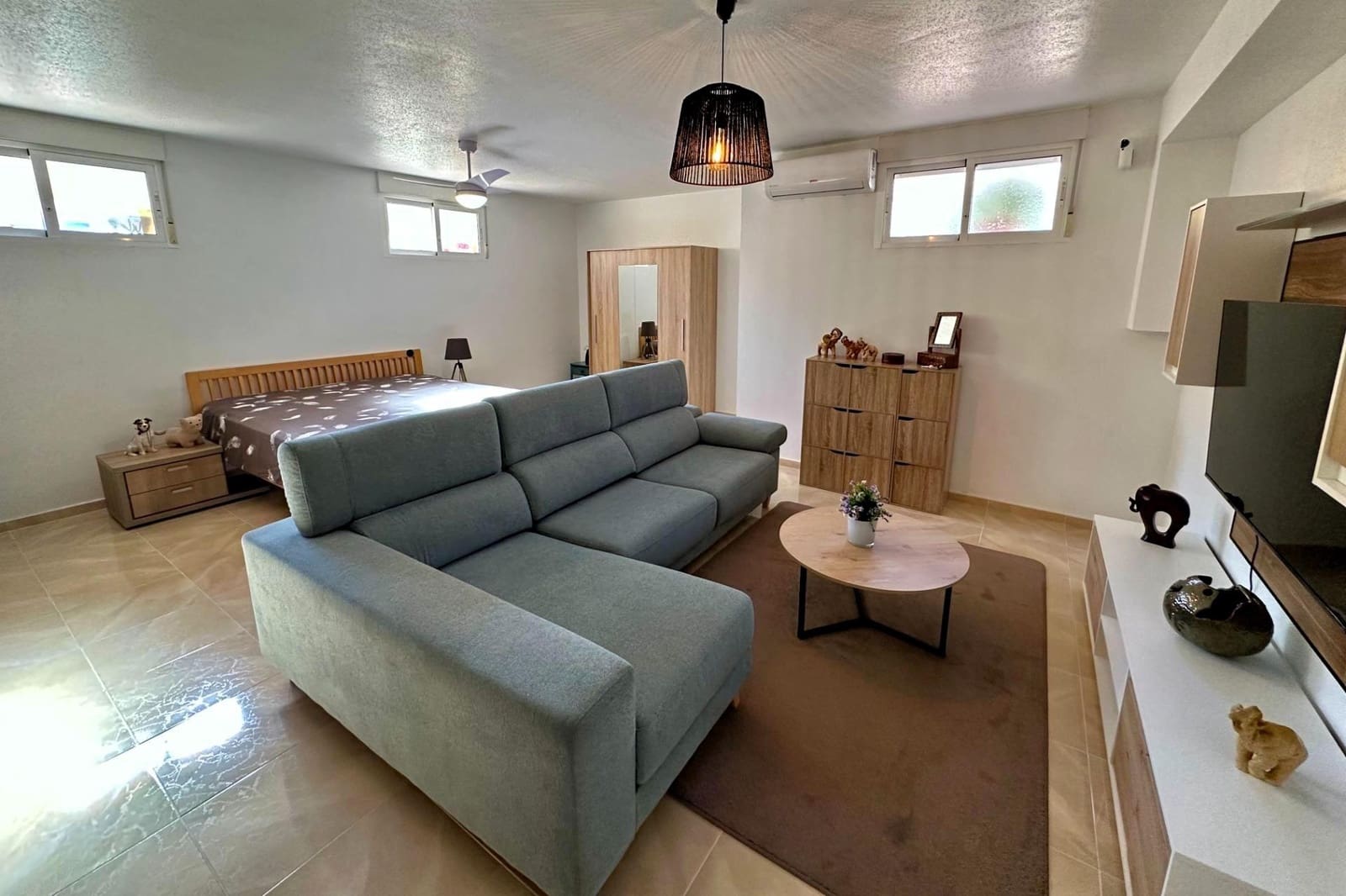 4 quarto Moradia Geminada para venda em San Miguel de Salinas com piscina - 249 000 € (Ref: 9871975)