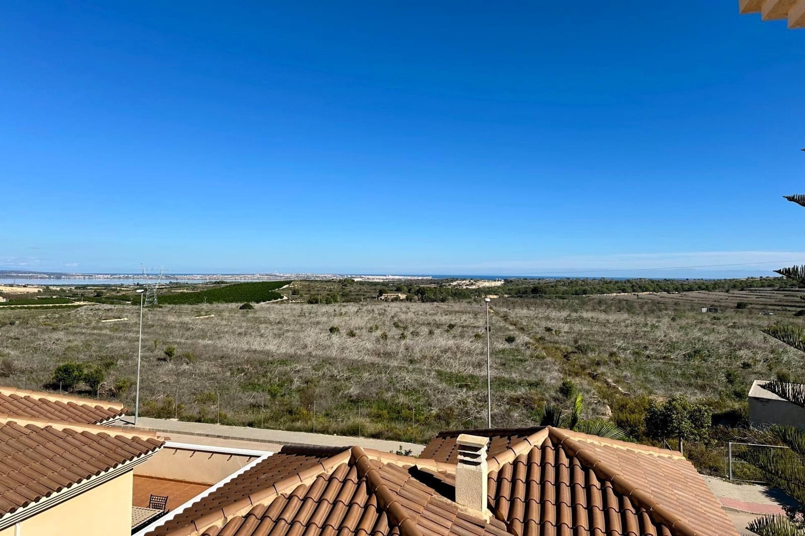 4 quarto Moradia Geminada para venda em San Miguel de Salinas com piscina - 249 000 € (Ref: 9871975)