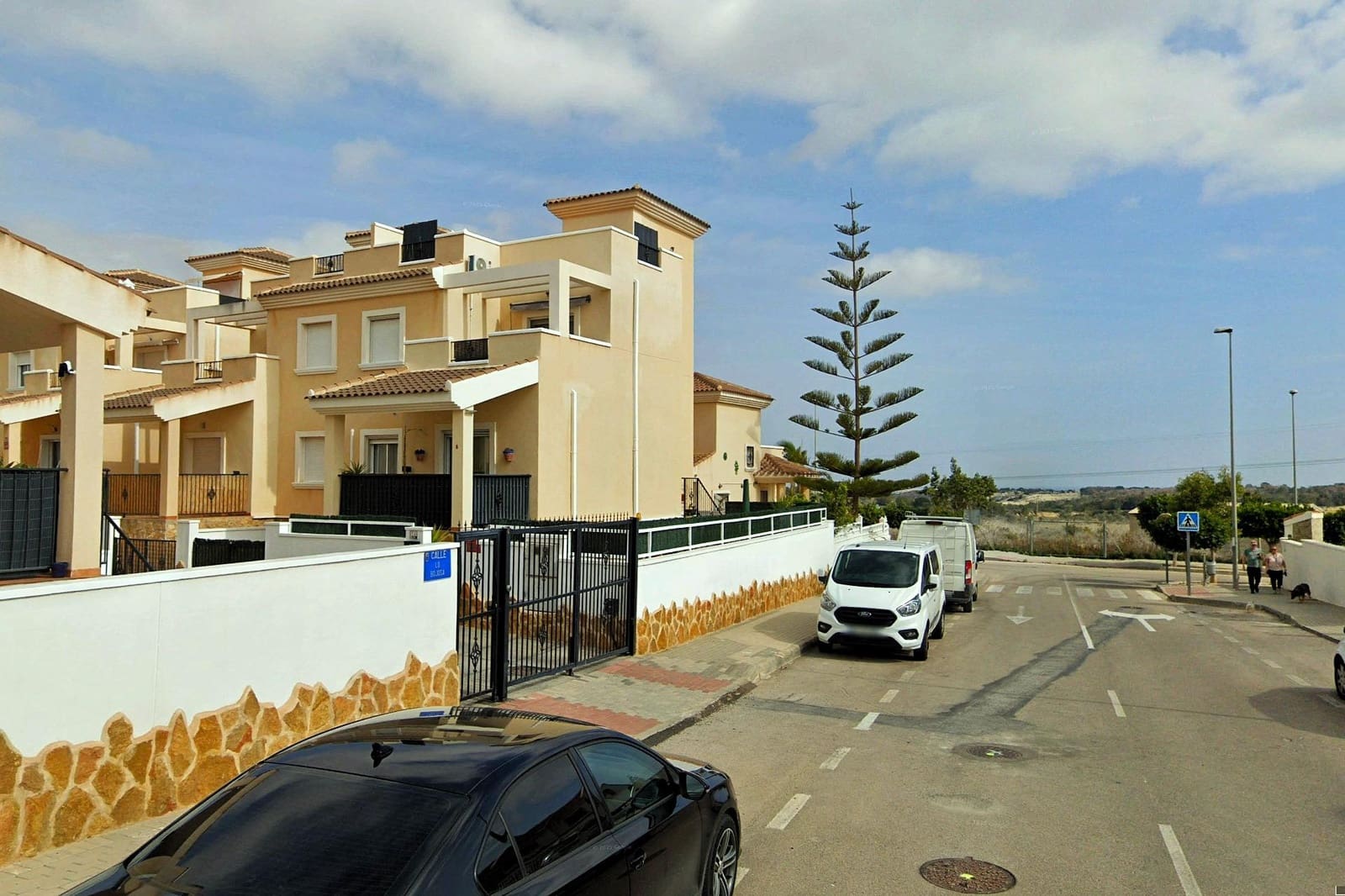 4 quarto Moradia Geminada para venda em San Miguel de Salinas com piscina - 249 000 € (Ref: 9871975)
